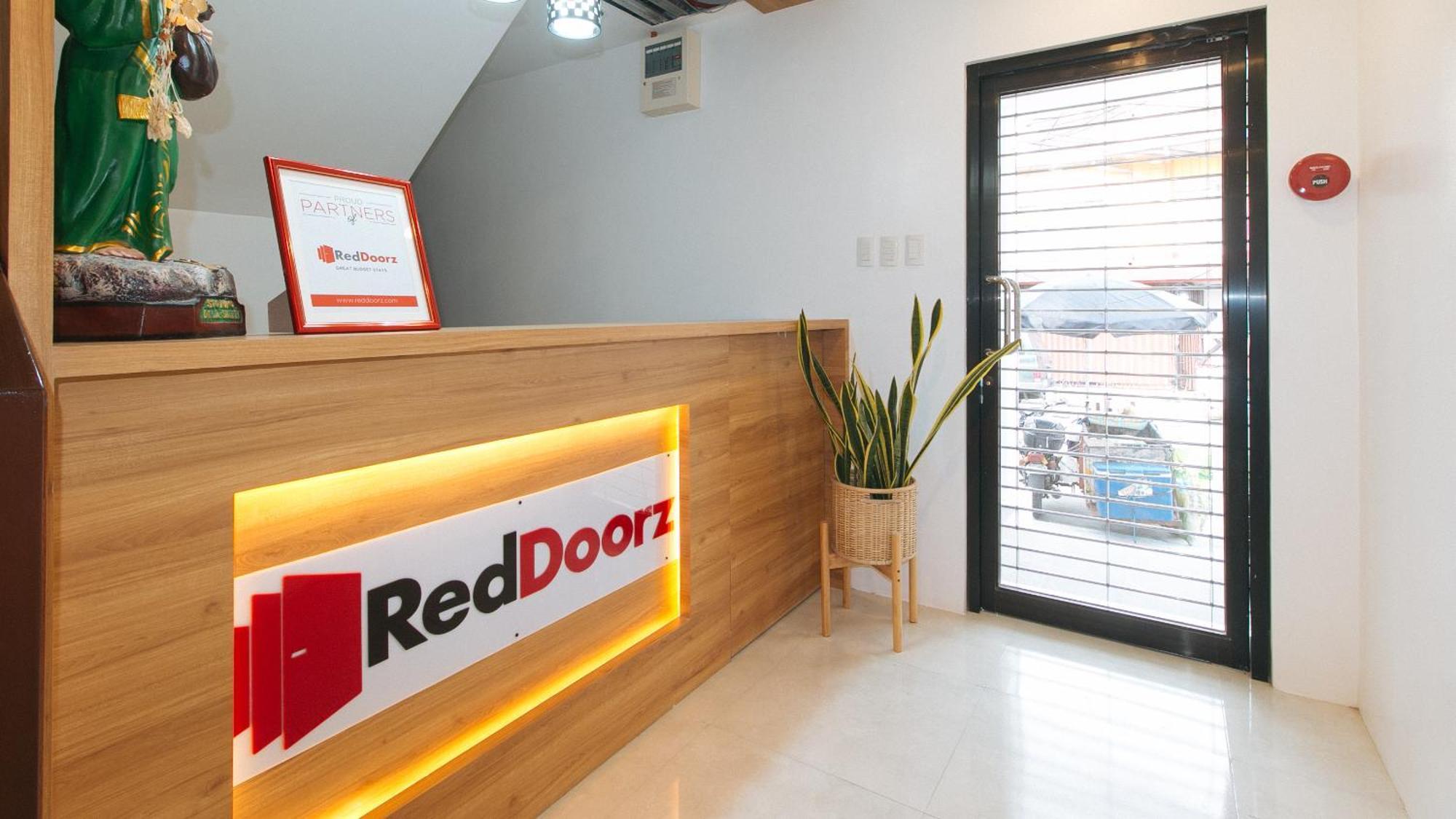 Reddoorz Near Ust Sampaloc Manila Hotel Exterior photo